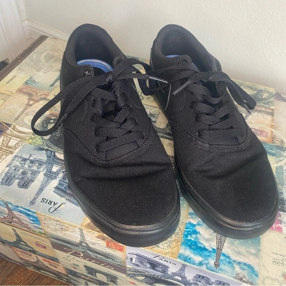 Nike Canvas Skateboarding Shoes All Black Sneakers Athletic Comfort Casual‎